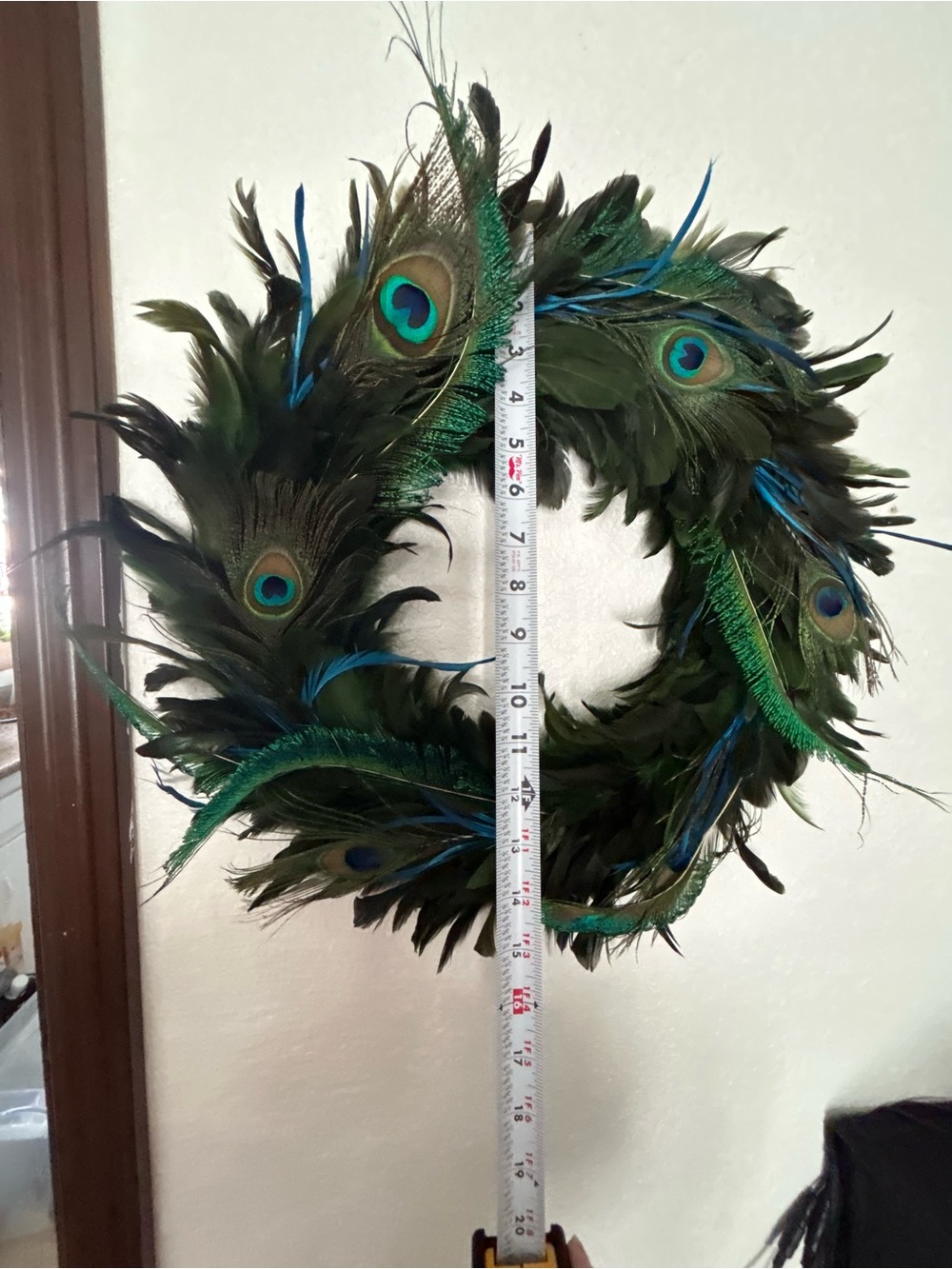 Peacock Feather Decorative Wreath - Green & Blue